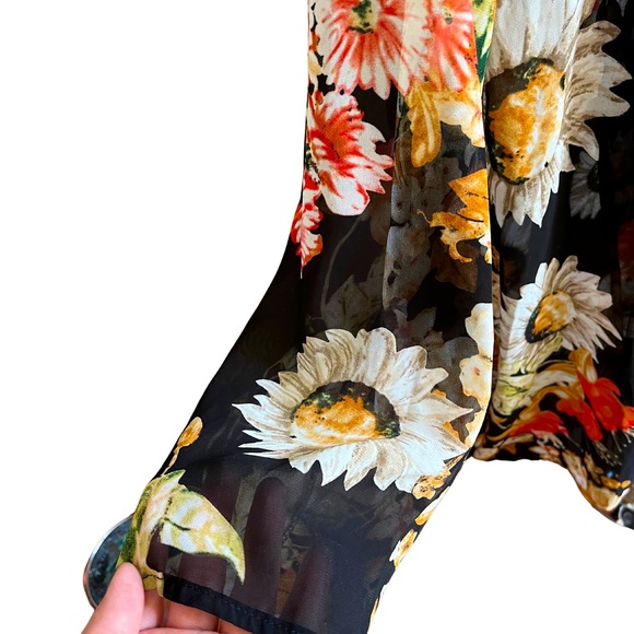Say What? Floral Kimono - Picture 3 of 6